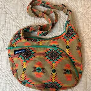 KAVU Sydney Hobo Bag in Mojave Dunes pattern